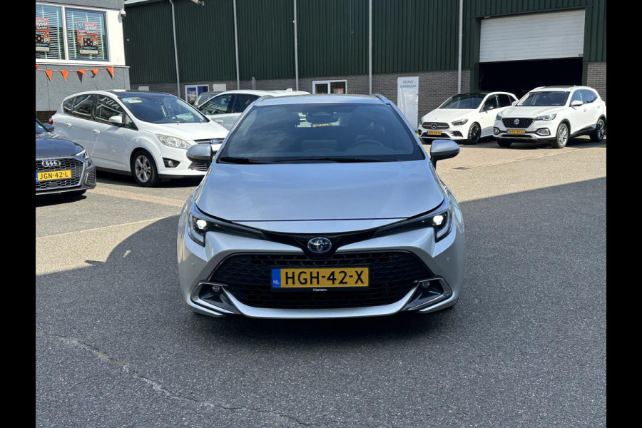 Toyota Corolla Touring Sports Hybrid 140 Business Plus VAN €29.900 VOOR €27.877 | UW WK-VOORDEEL €2.023| TOYOTA GARANTIE T/M 2034| AFNEEMBARE TREKHAAK| CAMERA| STOEL + STUURVERWARMING| VOORRUITVERWARMING|