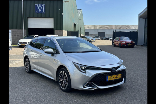 Toyota Corolla Touring Sports Hybrid 140 Business Plus VAN €29.900 VOOR €27.877 | UW WK-VOORDEEL €2.023| TOYOTA GARANTIE T/M 2034| AFNEEMBARE TREKHAAK| CAMERA| STOEL + STUURVERWARMING| VOORRUITVERWARMING|
