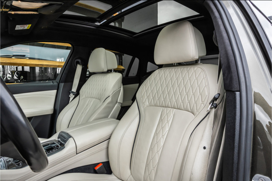 BMW X6 M50i High Executive - Origineel NL | BTW | M Sport | Panorama | Laser | H&K | Elek. Trekhaak | Memory