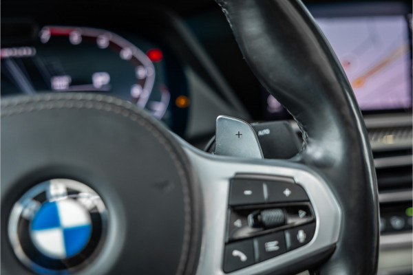 BMW X6 M50i High Executive - Origineel NL | BTW | M Sport | Panorama | Laser | H&K | Elek. Trekhaak | Memory