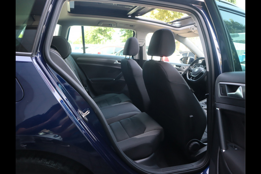 Volkswagen Golf Variant 1.5 TSI Comfortline Business Pano / Navi / ACC / PDC / Trekh / Carplay / Keurige auto