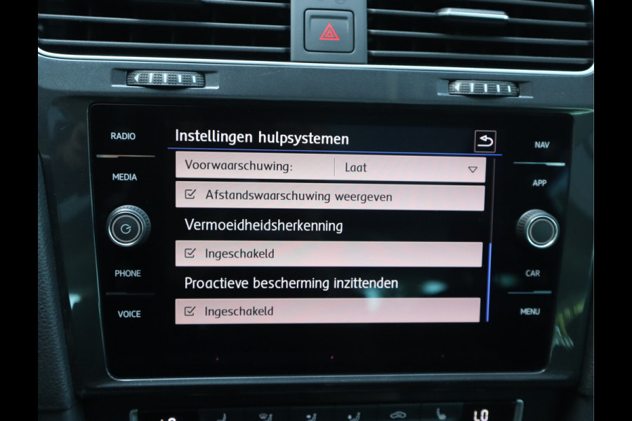 Volkswagen Golf Variant 1.5 TSI Comfortline Business Pano / Navi / ACC / PDC / Trekh / Carplay / Keurige auto