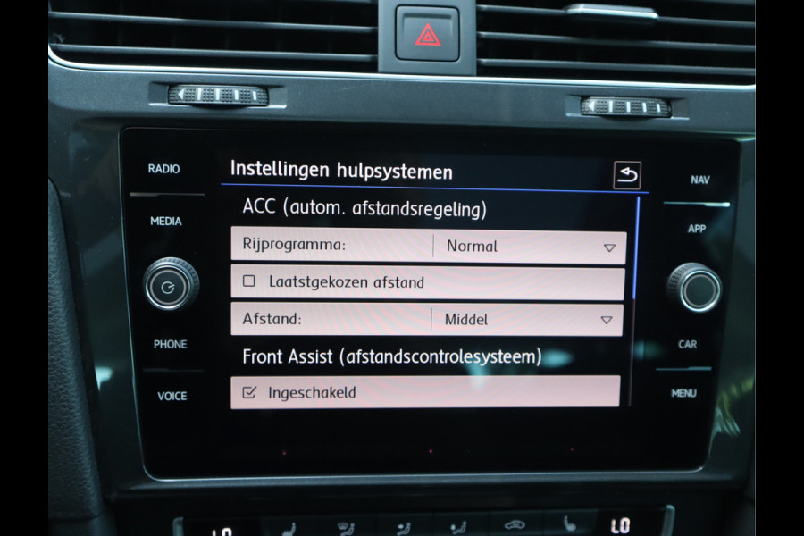 Volkswagen Golf Variant 1.5 TSI Comfortline Business Pano / Navi / ACC / PDC / Trekh / Carplay / Keurige auto