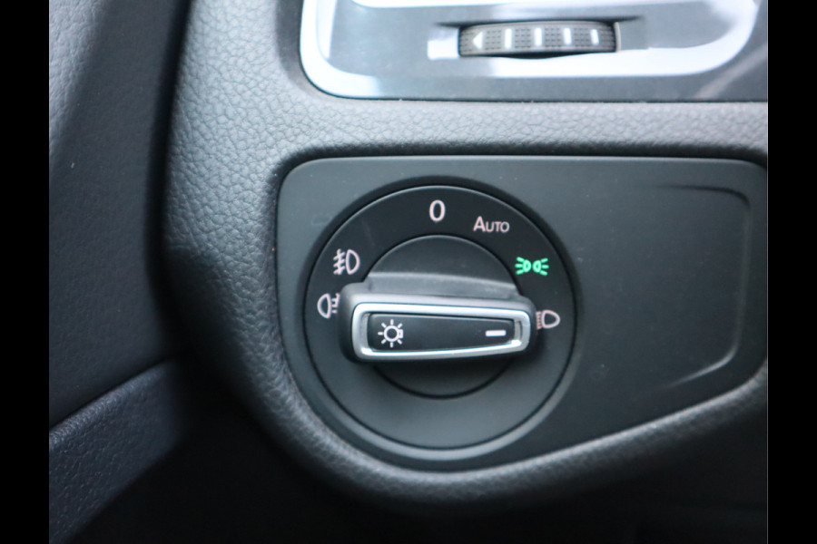 Volkswagen Golf Variant 1.5 TSI Comfortline Business Pano / Navi / ACC / PDC / Trekh / Carplay / Keurige auto