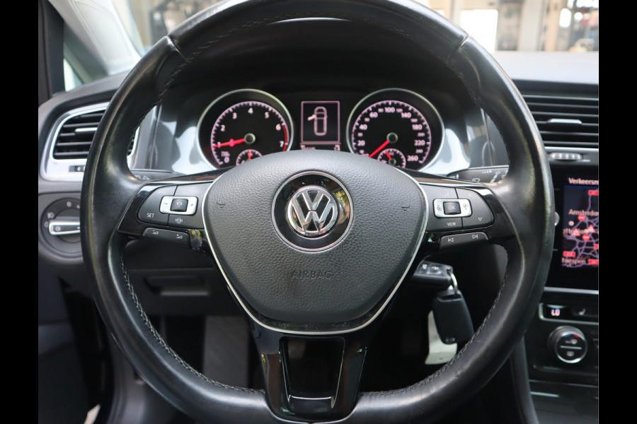 Volkswagen Golf Variant 1.5 TSI Comfortline Business Pano / Navi / ACC / PDC / Trekh / Carplay / Keurige auto