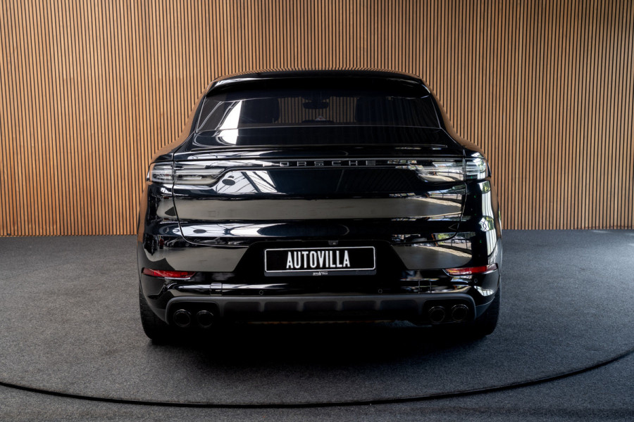 Porsche Cayenne Coupé 3.0 Pano Sportchrono 360 Luchtvering Leer Navi ACC 22'' LM velgen Memory seats Bose Stuurverwarming Elektr. bedienbare achterklep PDC LM velgen Stuurverwarming Stoelverwarming Zwarte binnenhemel Climate CarPlay