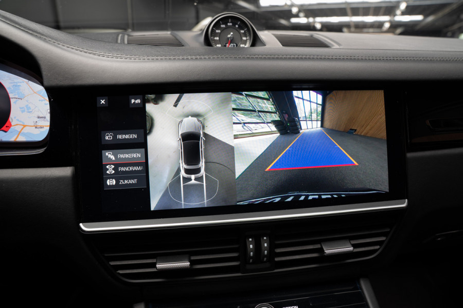 Porsche Cayenne Coupé 3.0 Pano Sportchrono 360 Luchtvering Leer Navi ACC 22'' LM velgen Memory seats Bose Stuurverwarming Elektr. bedienbare achterklep PDC LM velgen Stuurverwarming Stoelverwarming Zwarte binnenhemel Climate CarPlay