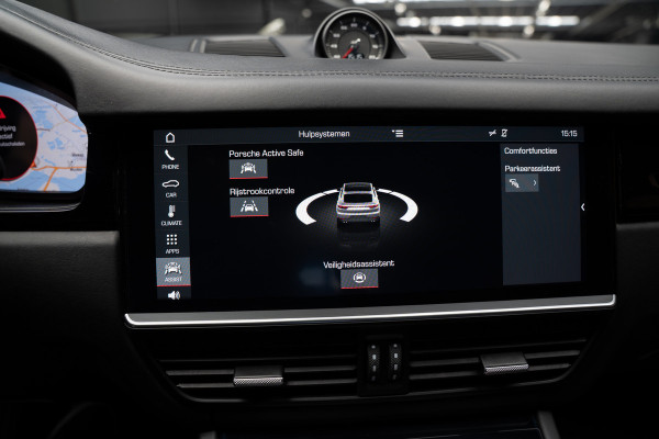 Porsche Cayenne Coupé 3.0 Pano Sportchrono 360 Luchtvering Leer Navi ACC 22'' LM velgen Memory seats Bose Stuurverwarming Elektr. bedienbare achterklep PDC LM velgen Stuurverwarming Stoelverwarming Zwarte binnenhemel Climate CarPlay