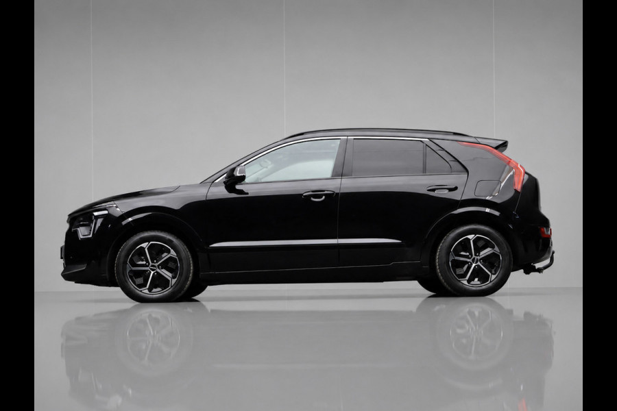 Kia Niro 1.6 GDi Hybrid DynamicPlusLine Sport (SCHUIFDAK,APPLE CARPLAY,NAVI,CAMERA,STOEL/STUUR VERWARMING,GETINT,LED,SPORTSTOELEN)