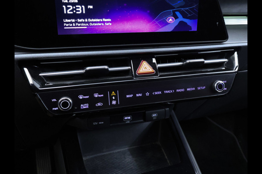 Kia Niro 1.6 GDi Hybrid DynamicPlusLine Sport (SCHUIFDAK,APPLE CARPLAY,NAVI,CAMERA,STOEL/STUUR VERWARMING,GETINT,LED,SPORTSTOELEN)
