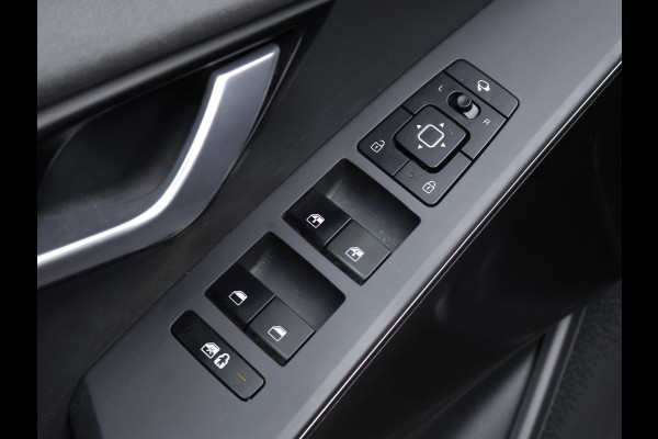 Kia Niro 1.6 GDi Hybrid DynamicPlusLine Sport (SCHUIFDAK,APPLE CARPLAY,NAVI,CAMERA,STOEL/STUUR VERWARMING,GETINT,LED,SPORTSTOELEN)