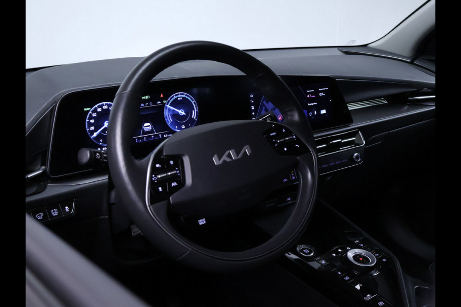 Kia Niro 1.6 GDi Hybrid DynamicPlusLine Sport (SCHUIFDAK,APPLE CARPLAY,NAVI,CAMERA,STOEL/STUUR VERWARMING,GETINT,LED,SPORTSTOELEN)