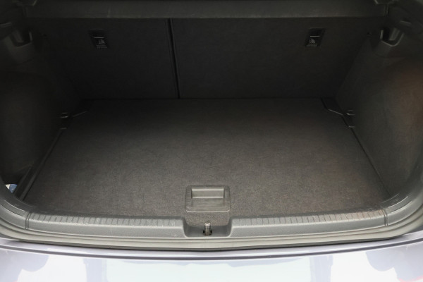 Volkswagen Polo 1.0 TSI Life LED, Virtual Cockpit, ACC, Apple Carplay, PDC, 15"