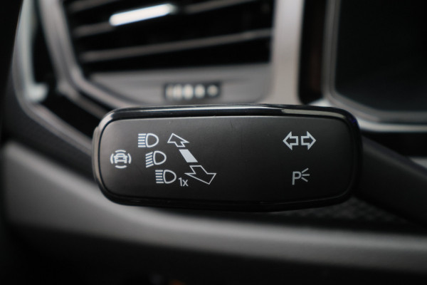 Volkswagen Polo 1.0 TSI Life LED, Virtual Cockpit, ACC, Apple Carplay, PDC, 15"