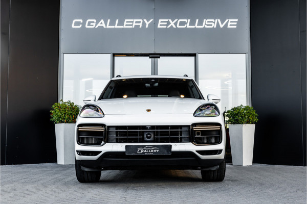 Porsche Cayenne 4.0 Turbo - Origineel NL | Sport Chrono + | Luchtvering | Elek. Trekhaak