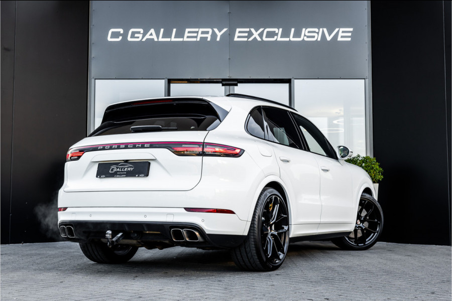 Porsche Cayenne 4.0 Turbo - Origineel NL | Sport Chrono + | Luchtvering | Elek. Trekhaak
