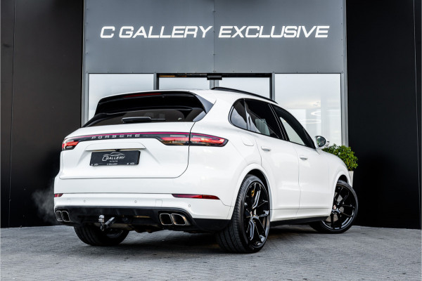 Porsche Cayenne 4.0 Turbo - Origineel NL | Sport Chrono + | Luchtvering | Elek. Trekhaak