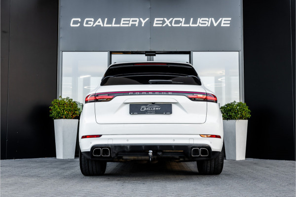 Porsche Cayenne 4.0 Turbo - Origineel NL | Sport Chrono + | Luchtvering | Elek. Trekhaak