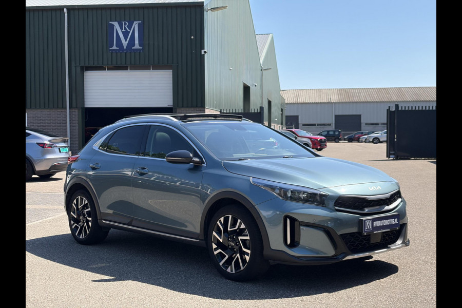 Kia Xceed 1.6 GDi PHEV ExecutiveLine VAN: 25.900,- VOOR: 23.877,- UW WKVOORDEEL: 2.023,- | KIA GARANTIE T/M 2030 DEALER ONDERHOUDEN| FULL OPTION| MEM. STOEL| PANO| STOEL VENTILATIE | ELEKTRISCHE ACHTERKLEP| ACHTERBANK VERWARMD|