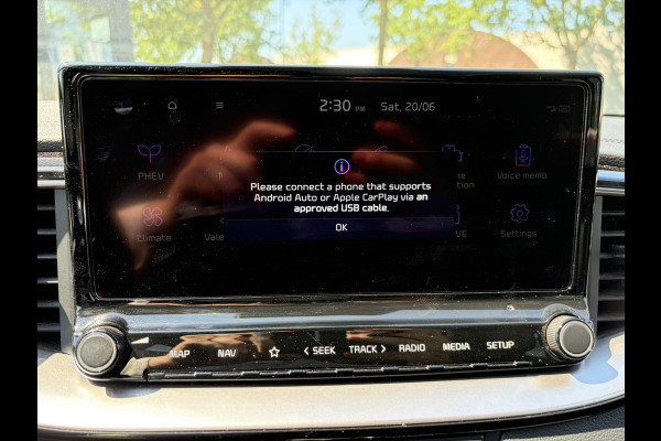 Kia Xceed 1.6 GDi PHEV ExecutiveLine VAN: 25.900,- VOOR: 23.877,- UW WKVOORDEEL: 2.023,- | KIA GARANTIE T/M 2030 DEALER ONDERHOUDEN| FULL OPTION| MEM. STOEL| PANO| STOEL VENTILATIE | ELEKTRISCHE ACHTERKLEP| ACHTERBANK VERWARMD|