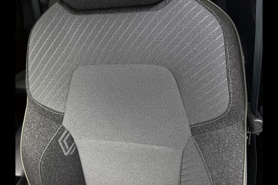 Renault Captur 1.8 E-Tech Full hybrid 160PK Techno | NAVI | CAMERA | CARPLAY