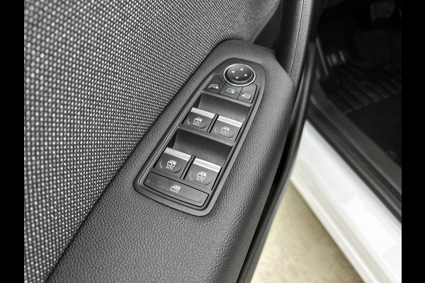 Renault Captur 1.8 E-Tech Full hybrid 160PK Techno | NAVI | CAMERA | CARPLAY