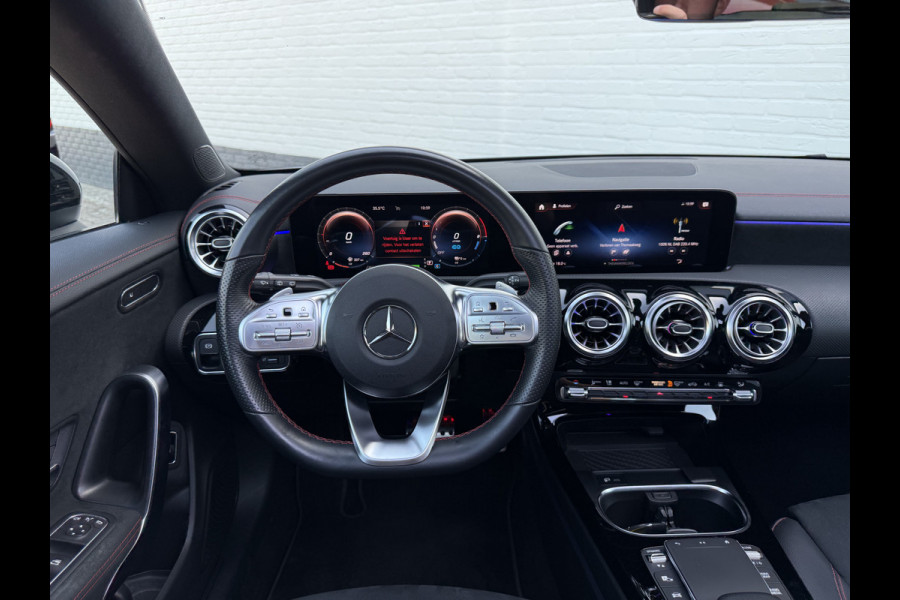 Mercedes-Benz CLA-Klasse Shooting Brake 250e AMG Line | Pano | Ambient Light | Camera | Keyless | 18 inch