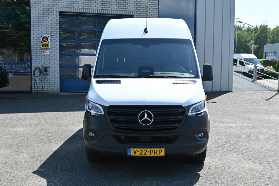 Mercedes-Benz Sprinter 317 CDI L2H2 Pro LED, Geveerde stoel, Navigatie met camera