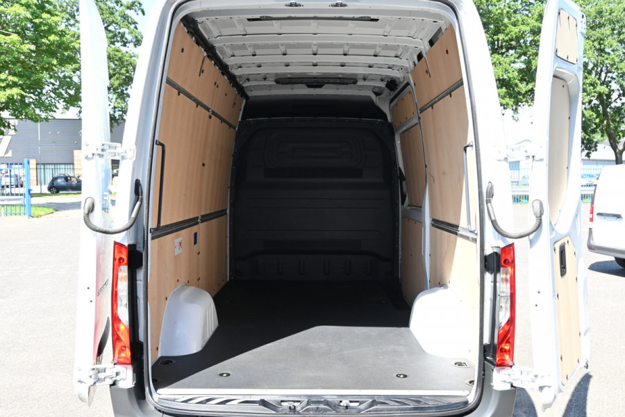 Mercedes-Benz Sprinter 317 CDI L2H2 Pro LED, Geveerde stoel, Navigatie met camera