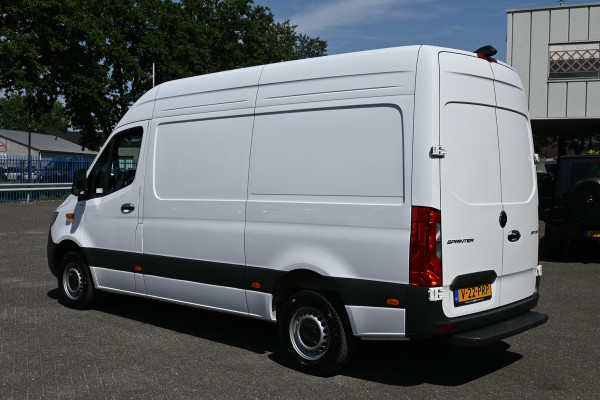 Mercedes-Benz Sprinter 317 CDI L2H2 Pro LED, Geveerde stoel, Navigatie met camera