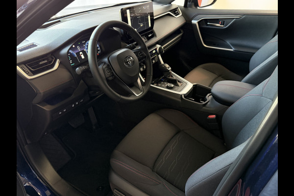 Toyota RAV4 2.5 PHEV AWD 306PK ✅gloednieuw ✅ | Trekgew. 1500KG | Head-up display | Camera | Full LED | Elektrische achterklep | Stuur/Stoelv PHEV PLUG IN