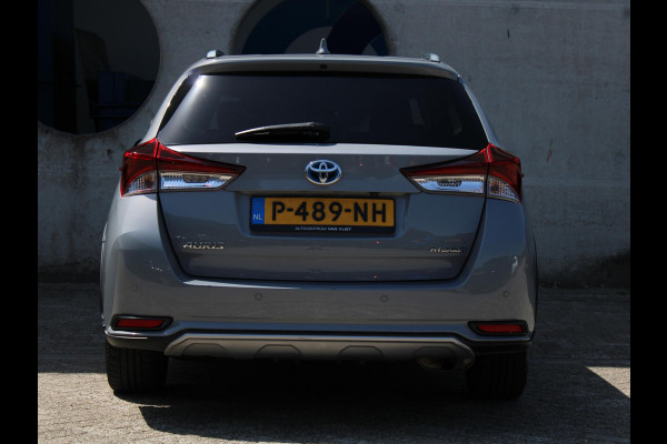 Toyota Auris Touring Sports 1.8 Hybrid Dynamic | STOELVERWARMING | NAVIGATIE | CRUISE CONTROL |