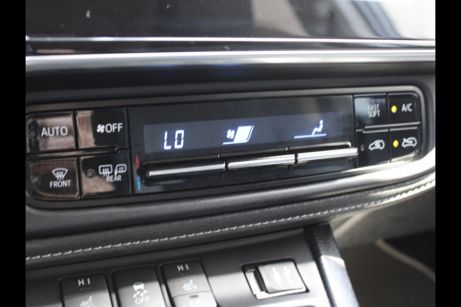 Toyota Auris Touring Sports 1.8 Hybrid Dynamic | STOELVERWARMING | NAVIGATIE | CRUISE CONTROL |