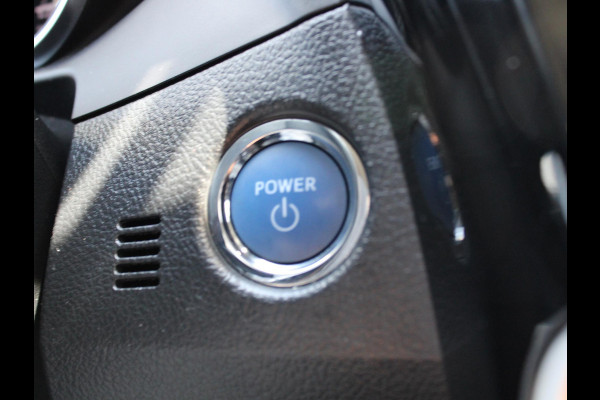 Toyota Auris Touring Sports 1.8 Hybrid Dynamic | STOELVERWARMING | NAVIGATIE | CRUISE CONTROL |