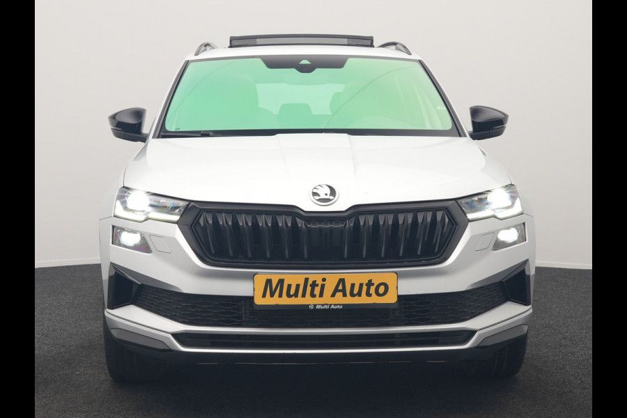 Škoda Karoq 1.5 TSI ACT Sportline Facelift Model 150pk DSG Dealer O.H | Trekhaak Af Fabriek | Adaptive Cruise | Crystal LED | Lederen Sportstoelen Memory & Verwarmd | Keyless | Sfeerverlichting | Apple Carplay | Verwarmd Sportstuur | Navigatie | Virtual | DAB |