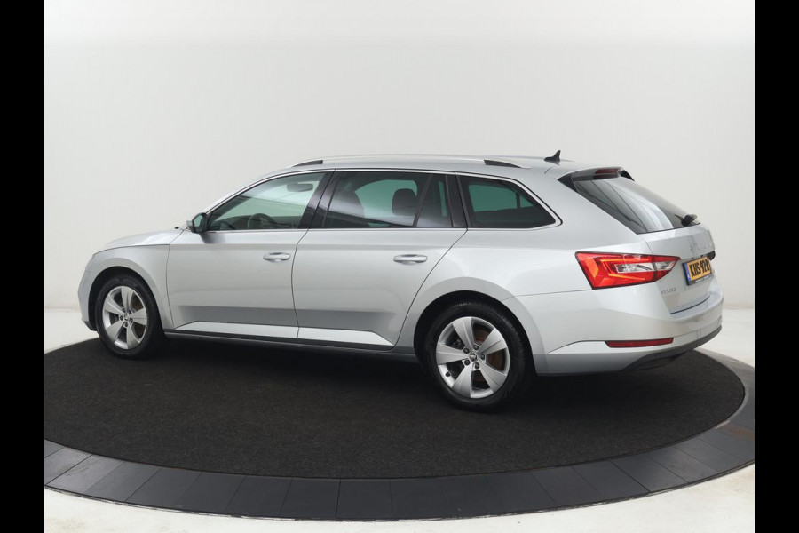 Škoda Superb 1.4 TSI iV Business Edition | SOH 87,2% | Camera | Carplay | Full LED | Digital Cockpit | Navigatie | Climate control | Cruise control | Bluetooth | Parkeerhulp | PHEV | Plug In