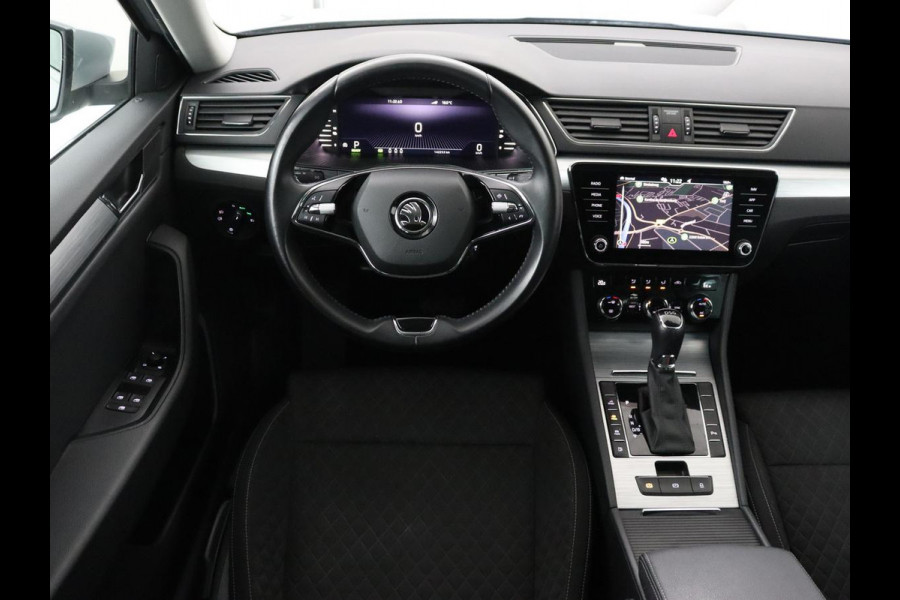 Škoda Superb 1.4 TSI iV Business Edition | SOH 87,2% | Camera | Carplay | Full LED | Digital Cockpit | Navigatie | Climate control | Cruise control | Bluetooth | Parkeerhulp | PHEV | Plug In