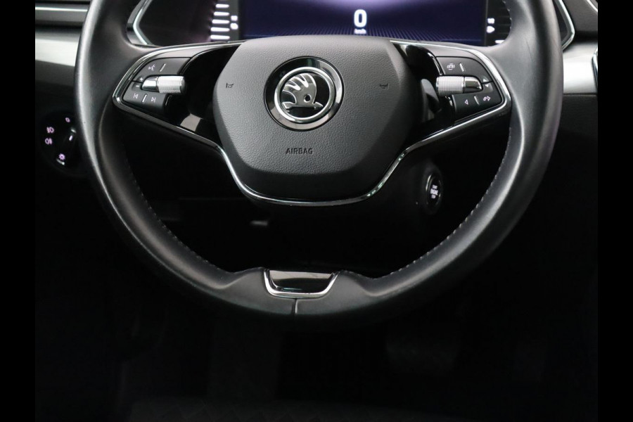 Škoda Superb 1.4 TSI iV Business Edition | SOH 87,2% | Camera | Carplay | Full LED | Digital Cockpit | Navigatie | Climate control | Cruise control | Bluetooth | Parkeerhulp | PHEV | Plug In