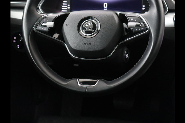 Škoda Superb 1.4 TSI iV Business Edition | SOH 87,2% | Camera | Carplay | Full LED | Digital Cockpit | Navigatie | Climate control | Cruise control | Bluetooth | Parkeerhulp | PHEV | Plug In