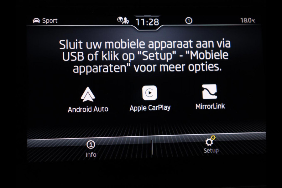 Škoda Superb 1.4 TSI iV Business Edition | SOH 87,2% | Camera | Carplay | Full LED | Digital Cockpit | Navigatie | Climate control | Cruise control | Bluetooth | Parkeerhulp | PHEV | Plug In