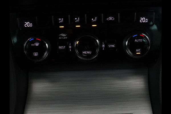 Škoda Superb 1.4 TSI iV Business Edition | SOH 87,2% | Camera | Carplay | Full LED | Digital Cockpit | Navigatie | Climate control | Cruise control | Bluetooth | Parkeerhulp | PHEV | Plug In