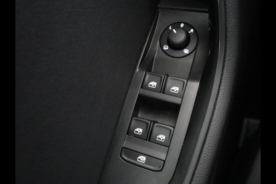 Škoda Superb 1.4 TSI iV Business Edition | SOH 87,2% | Camera | Carplay | Full LED | Digital Cockpit | Navigatie | Climate control | Cruise control | Bluetooth | Parkeerhulp | PHEV | Plug In