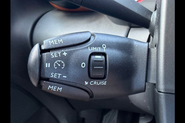 Citroën C3 Aircross 1.2 PureTech 110 pk S&S Business, panoramadak,leder, trekhaak, distributie riem vervangen