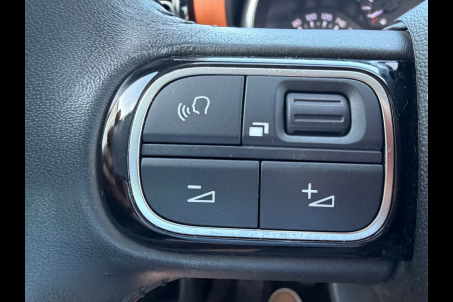 Citroën C3 Aircross 1.2 PureTech 110 pk S&S Business, panoramadak,leder, trekhaak, distributie riem vervangen