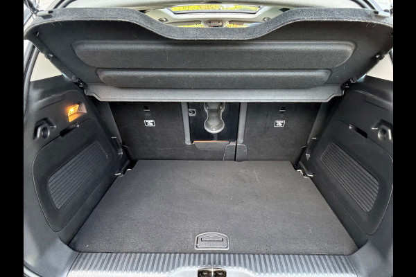 Citroën C3 Aircross 1.2 PureTech 110 pk S&S Business, panoramadak,leder, trekhaak, distributie riem vervangen