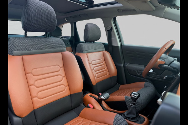 Citroën C3 Aircross 1.2 PureTech 110 pk S&S Business, panoramadak,leder, trekhaak, distributie riem vervangen