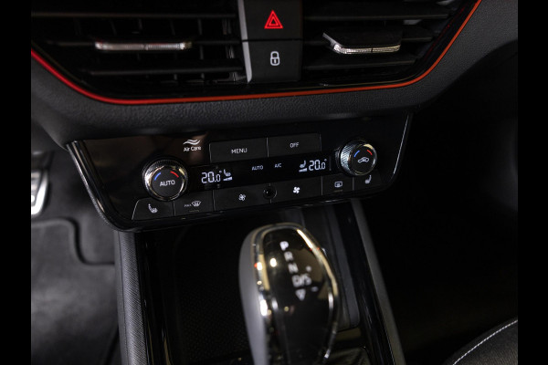 Škoda Kamiq 1.0 TSI Monte Carlo / 115pk / Panorama dak / Stoelverwarming / Achteruitrij camera /