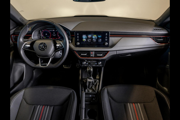Škoda Kamiq 1.0 TSI Monte Carlo / 115pk / Panorama dak / Stoelverwarming / Achteruitrij camera /