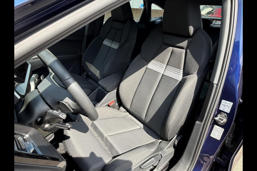Audi Q4 Sportback e-tron 45 Edition 82 kWh VAN: 44.900,- VOOR: 41.877,- UW WKVOORDEEL: 3.023,-|S-LINE| 10.000KM! | STOELVERWARMING| ELEKTRISCHE ACHTERKLEP| ACHTERUITRIJCAMERA | MATRIX LED|