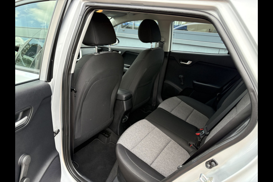 Kia Stonic 1.0 T-GDi DynamicLine CAMERA/NAVI/CARPLAY/CRUISE/PDC/TREKHAAK